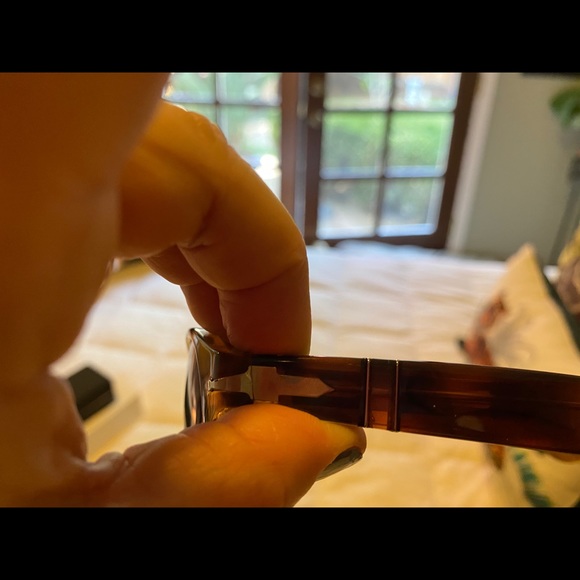 Persol New Sunglasses. - Picture 4 of 7